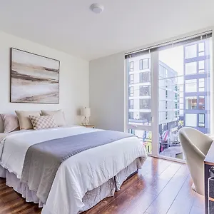Modern And Stylish Penthouse Apartment Seattle